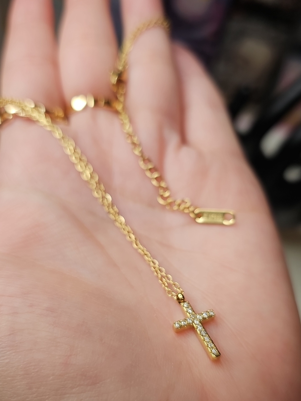 Gold Or Silver Cross Necklace Embellised 18in Chain New Steel - Picture 2 of 6